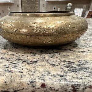 Elegant Brass Decorative Bowl